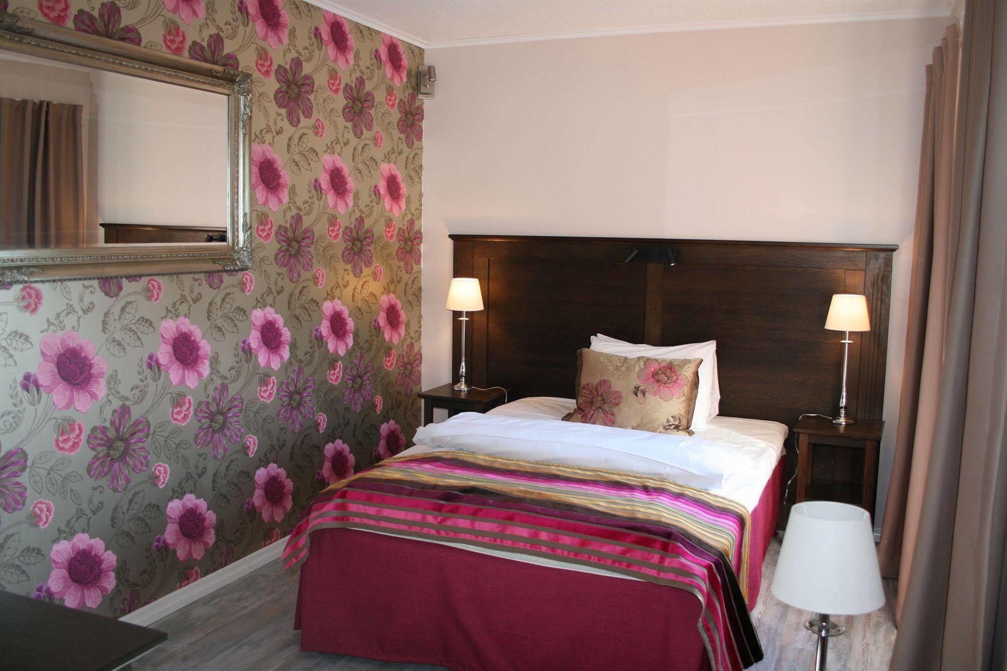 Park Hotel