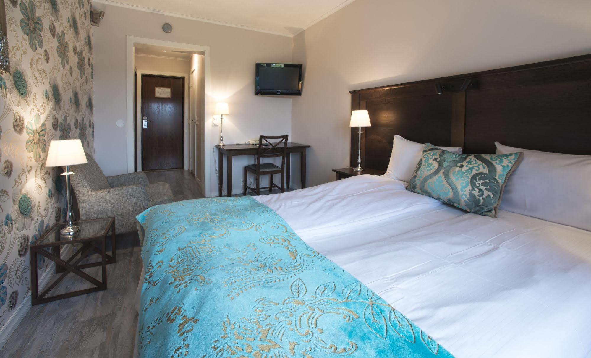 Park Hotel 3*